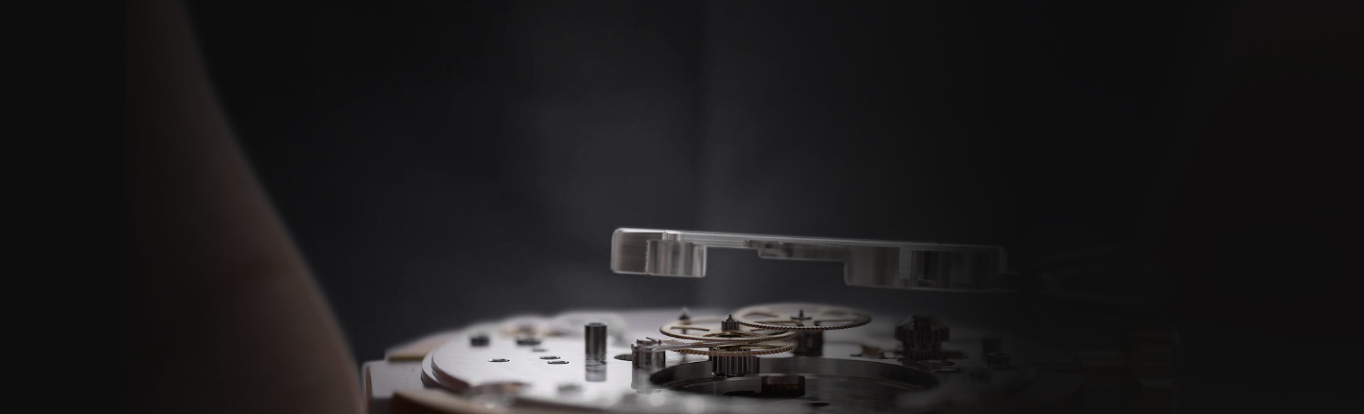 重庆亨得利钟表维修服务中心